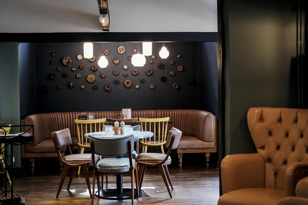 Cromwell Arms Country Pub With Rooms Romsey Esterno foto