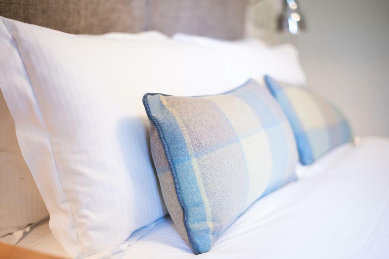 Cromwell Arms Country Pub With Rooms Romsey Esterno foto